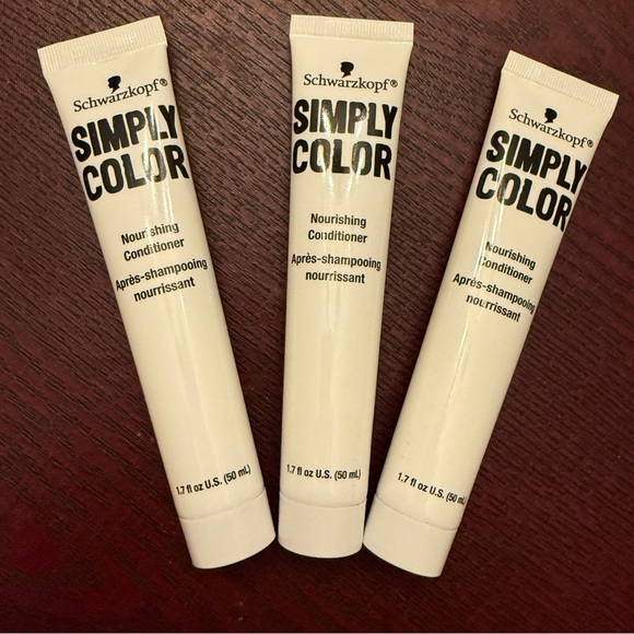 Schwarzkopf Simply Color Nourishing Conditioner - Picture 1 of 5